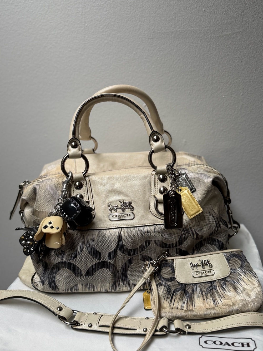 Coach Multi Op Art Sabrina Madison Satchel Convertible satchel 13585 * Wristlet